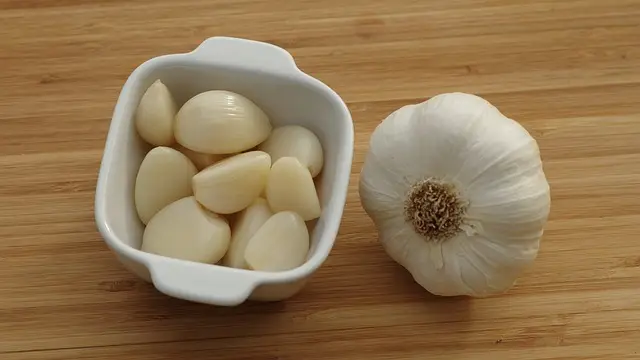 Garlic Benefits and Side Effects